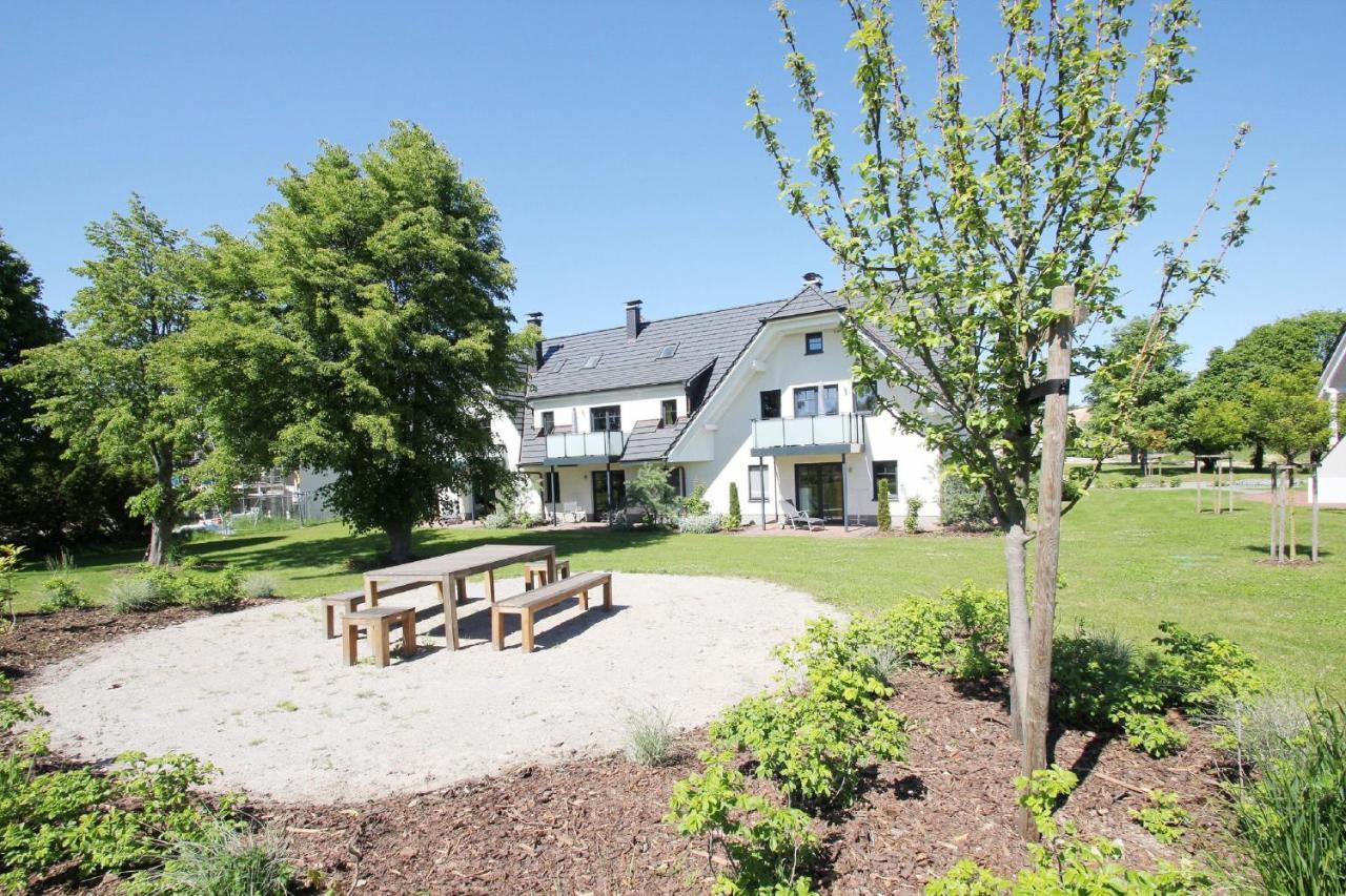 Strandnahe Fewo Mit Balkon, Gratis Nutzung Vom Ahoi Erlebnisbad Und Sauna In Sellin - Rex Rugia Fewo 10-6 Лоббе Экстерьер фото