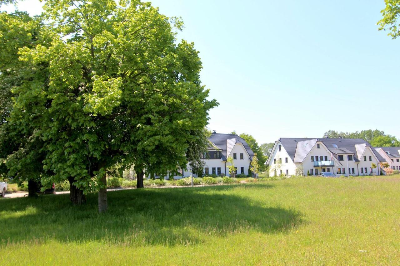 Strandnahe Fewo Mit Balkon, Gratis Nutzung Vom Ahoi Erlebnisbad Und Sauna In Sellin - Rex Rugia Fewo 10-6 Лоббе Экстерьер фото